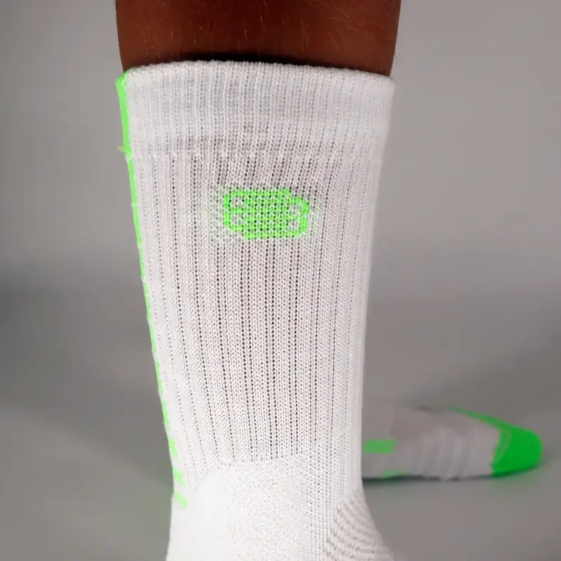 Chaussettes basket up time blanc-vert 7 Chaussettes basket up time blanc-vert 7 — B.EASE