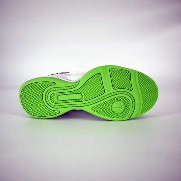 Semelle extérieure des B.EASE Suspended Low blanche avec grip haute adhérence pour terrains indoor et outdoor