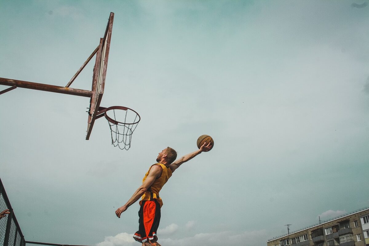 7 astuces pour améliorer son shoot au basketball