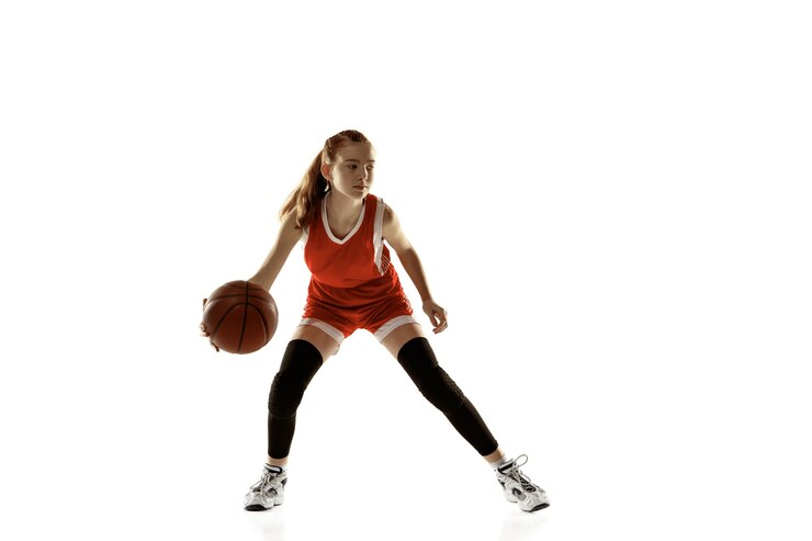 Quels conseils suivre pour trouver la tenue de basket idéale pour femmes ?